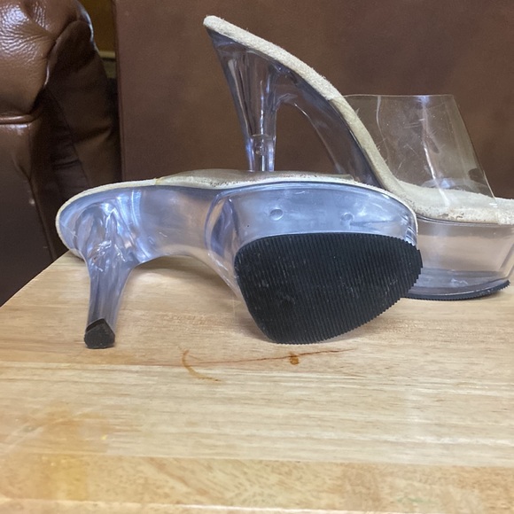 Pleasers 6inch clear classic platform - Picture 2 of 3